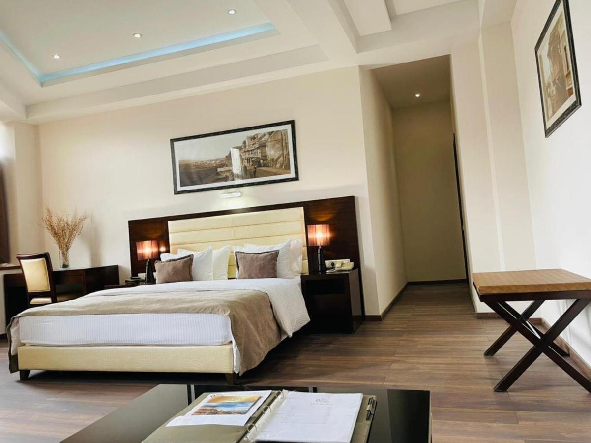 Hotel Orion Тбилиси Экстерьер фото