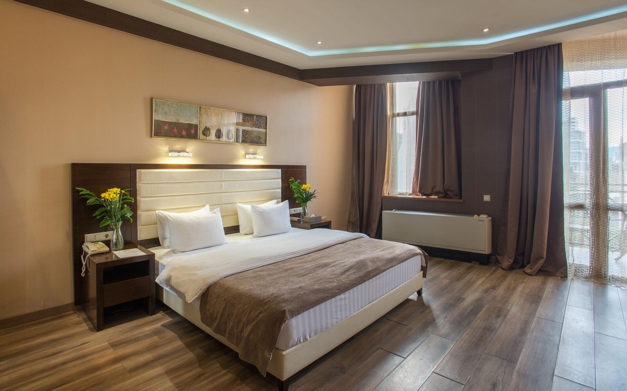 HOTEL ORION TBILISI ТБИЛИСИ 4* (Грузия) - от 3257 RUB | NOCHI