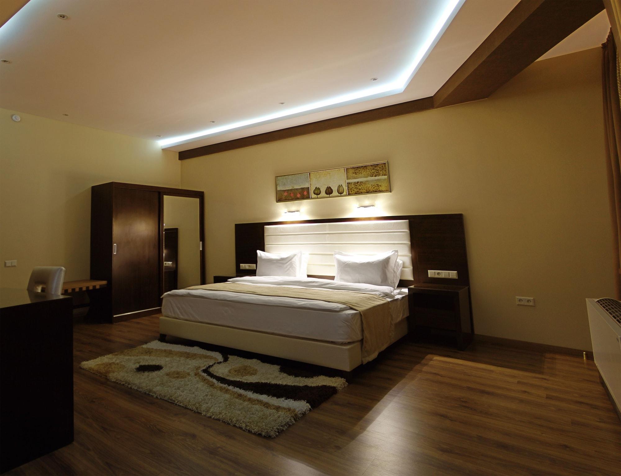 HOTEL ORION TBILISI ТБИЛИСИ 4* (Грузия) - от 3257 RUB | NOCHI