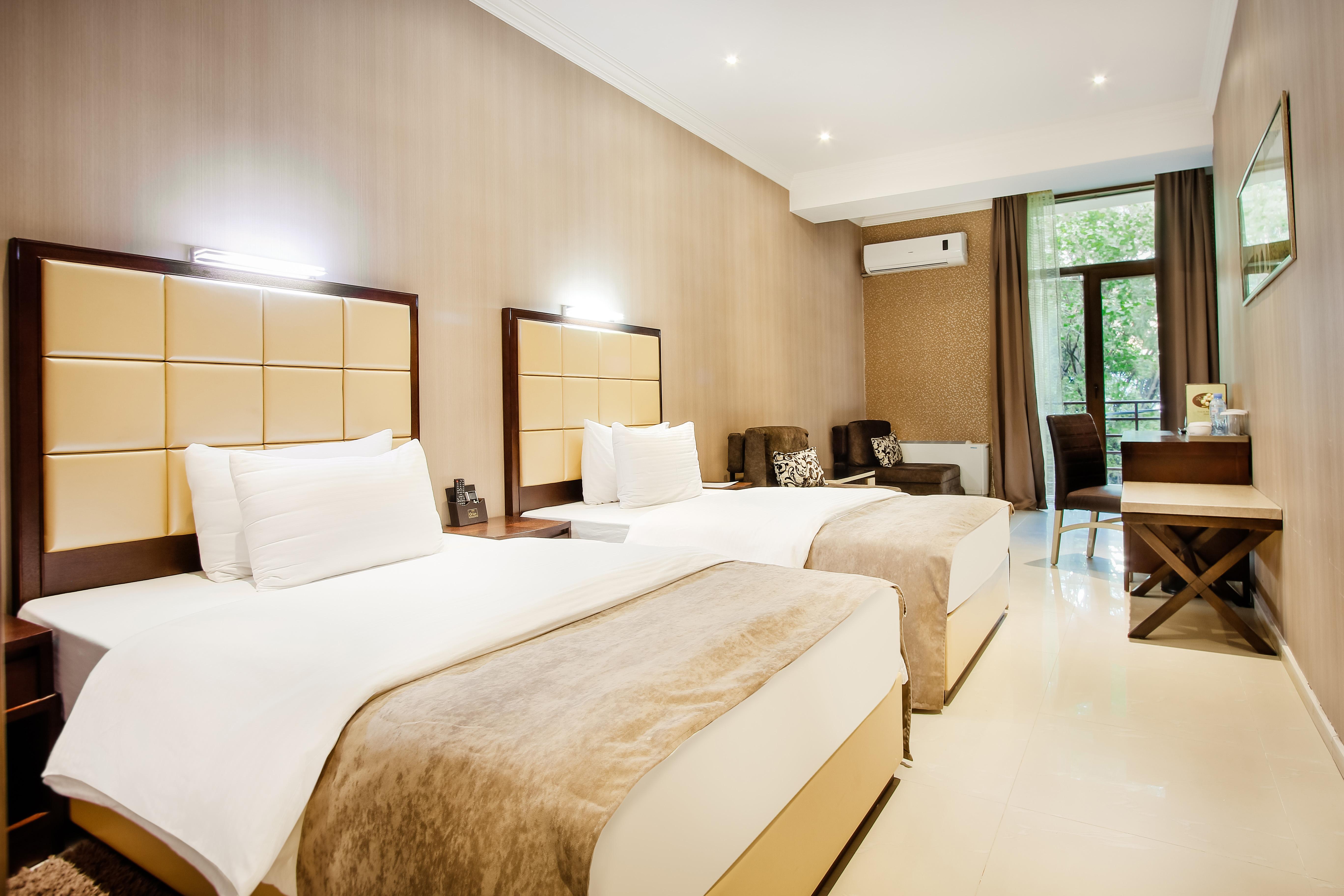 Hotel Orion Тбилиси Экстерьер фото
