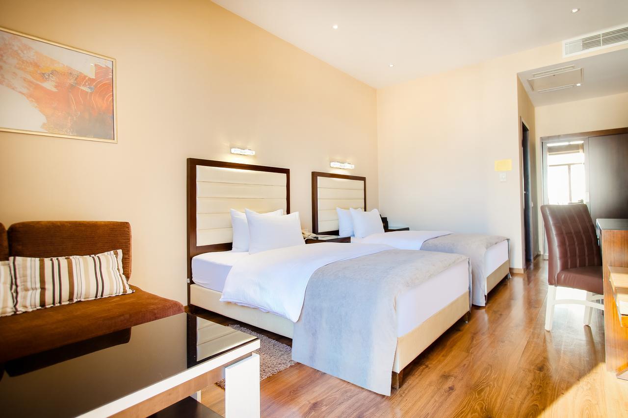 Hotel Orion Тбилиси Экстерьер фото
